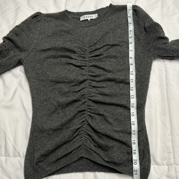 Frame Ruched Long Sleeved Sweater Small - Picture 6 of 6